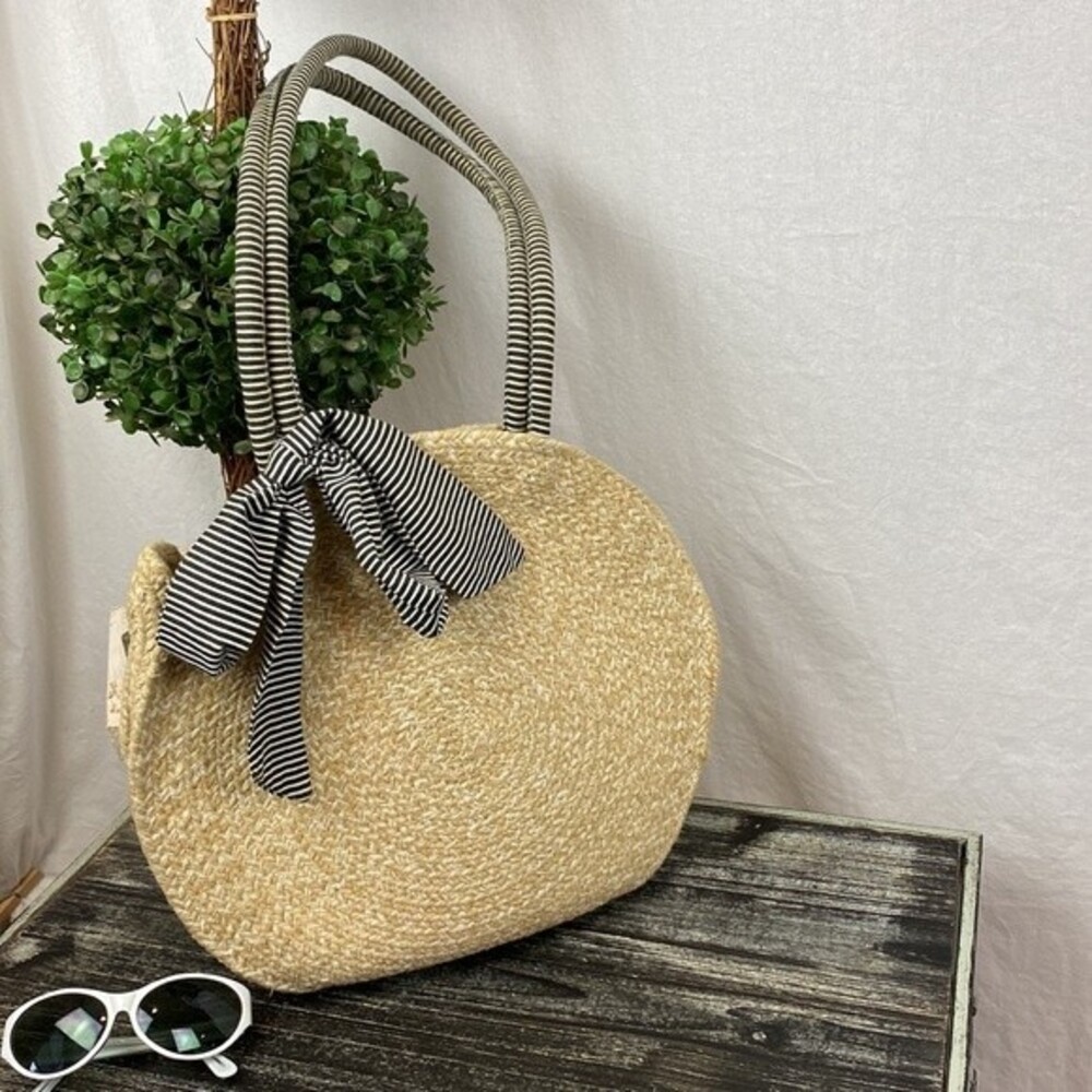 Fifth & Luxe Tan & Gray Woven Circle Shoulder Handbag